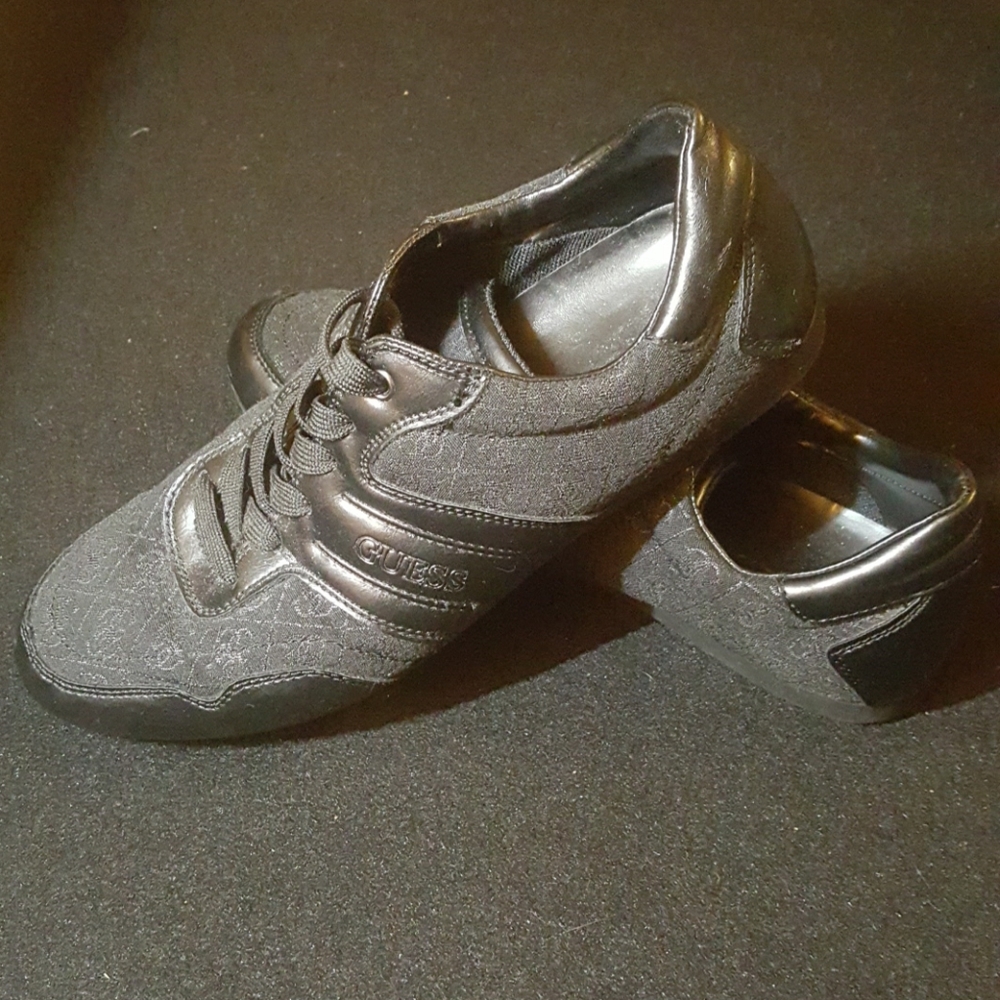 Guess | Men's GMTriston Leather Sneakers